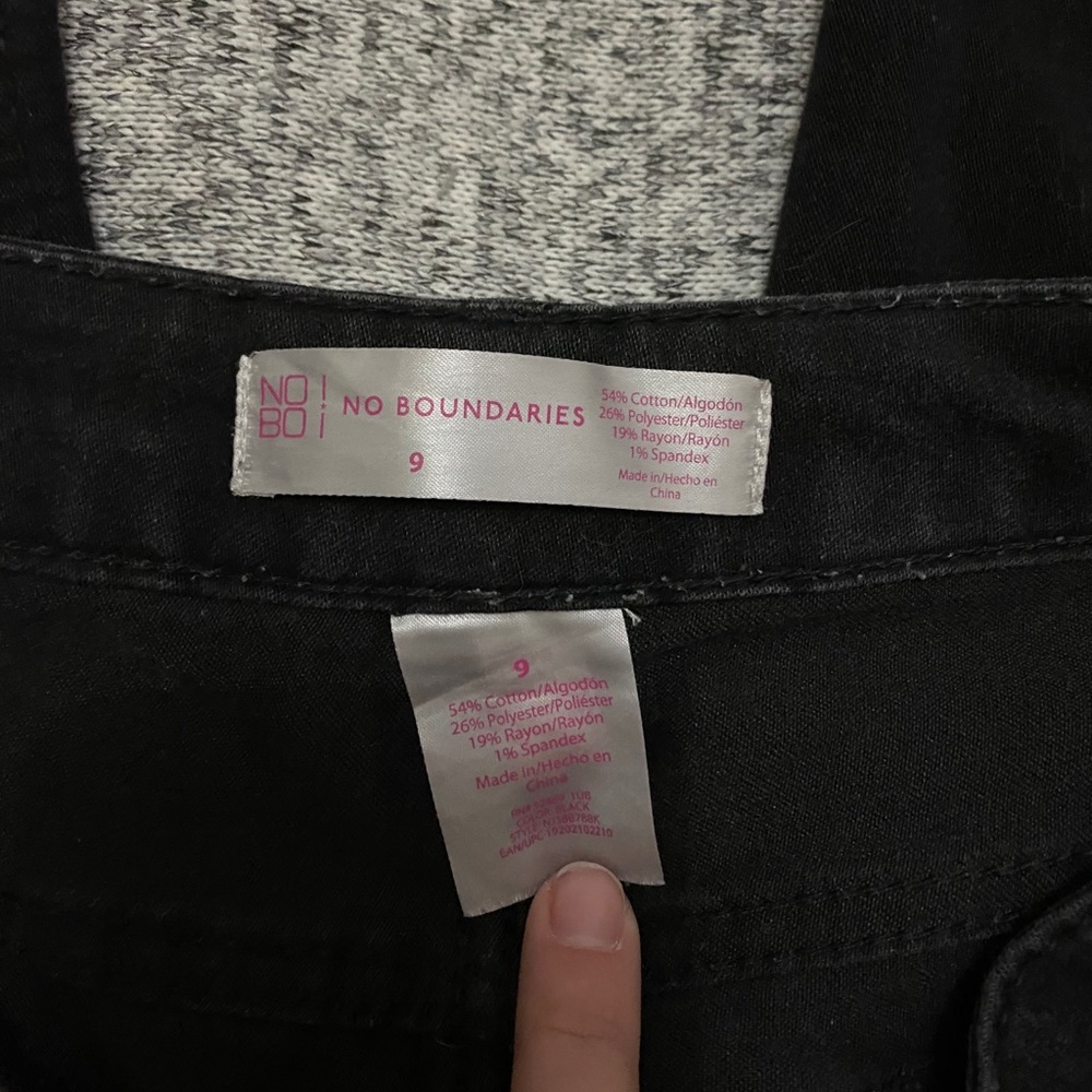 Jeans - Picture 3 of 3